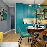 Center Turquoise By Renters ワルシャワ