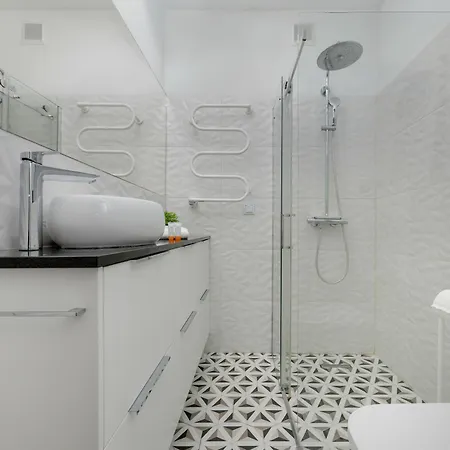 Center Turquoise By Renters